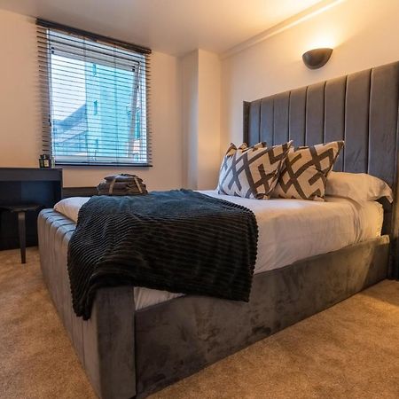 Jpg Theatre Suite - High Floor Mcr Luxe Apartment W Balcony Canal Views Manchester Bagian luar foto