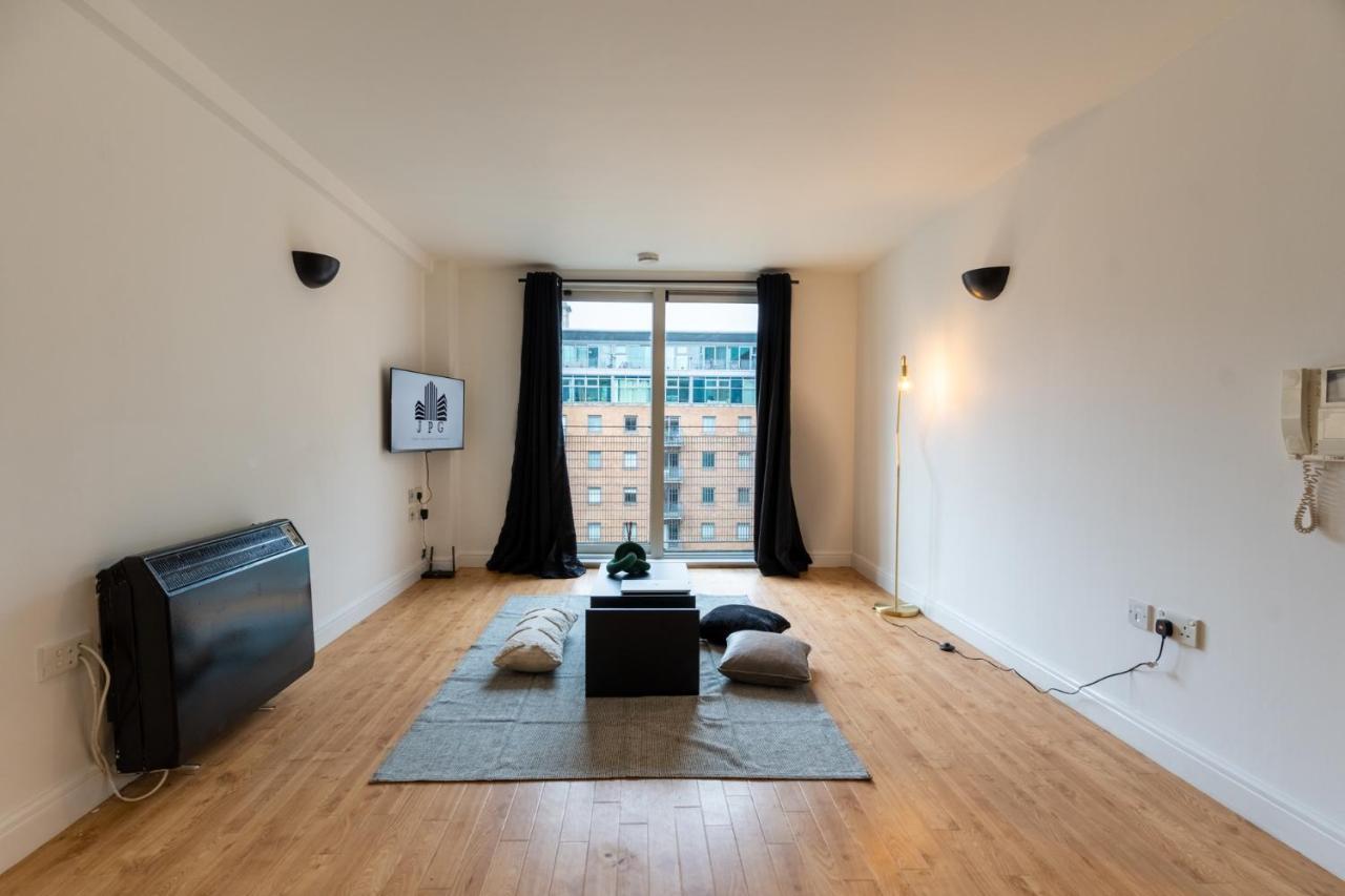 Jpg Theatre Suite - High Floor Mcr Luxe Apartment W Balcony Canal Views Manchester Bagian luar foto